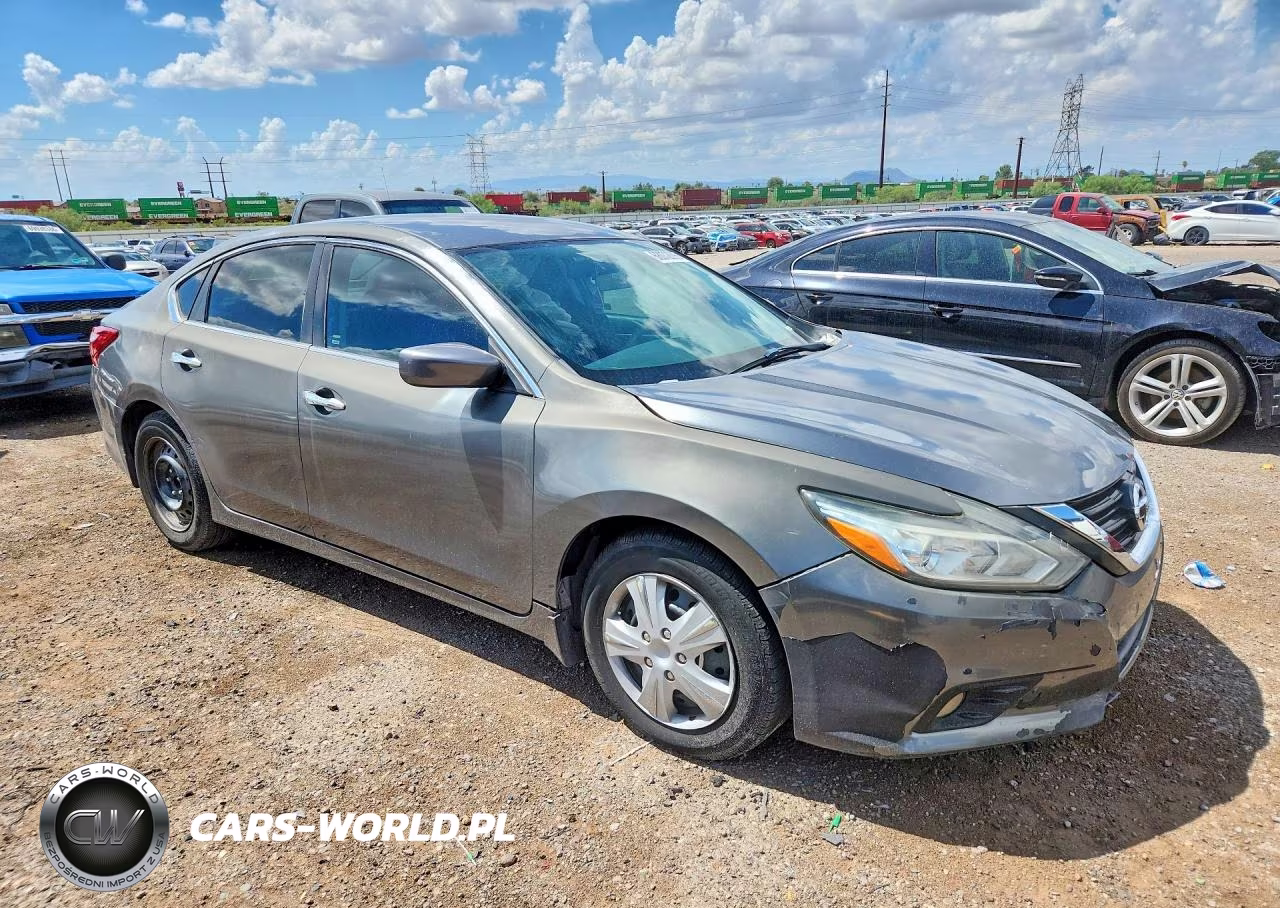 2017 Nissan Altima 2.5 S VIN:1N4AL3AP3HC479829 - 4