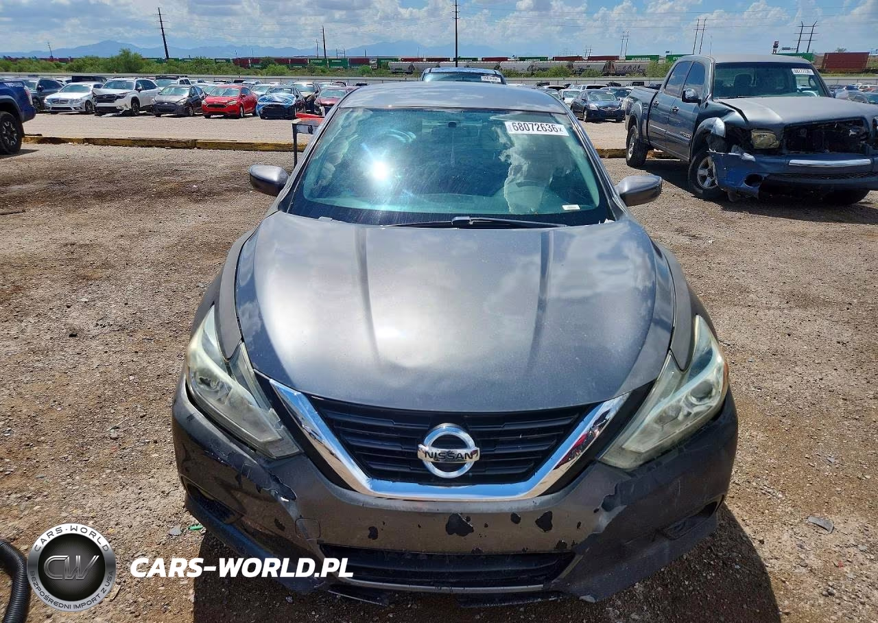 2017 Nissan Altima 2.5 S VIN:1N4AL3AP3HC479829 - 5