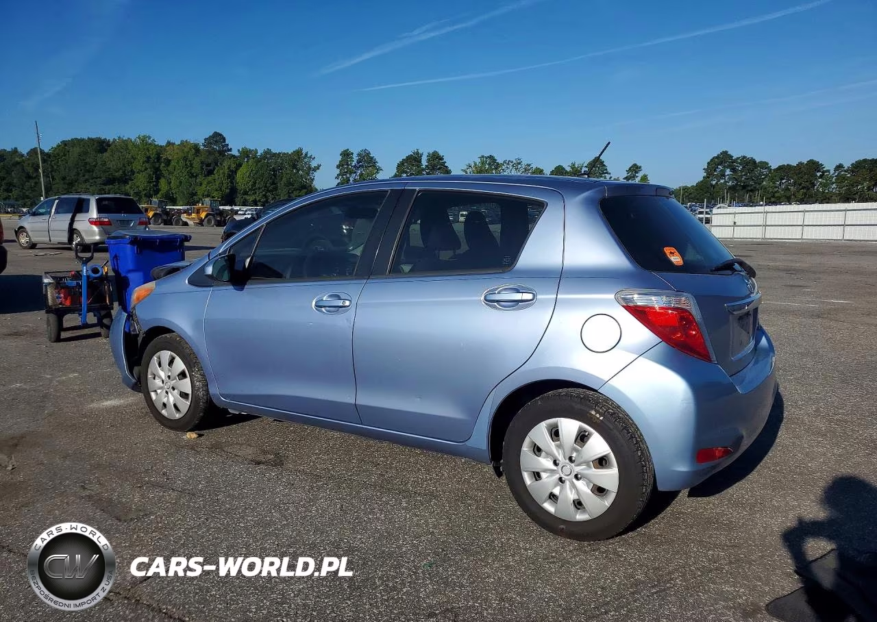 2013 Toyota Yaris 5-Door L VIN:JTDKTUD35DD548246 - 2