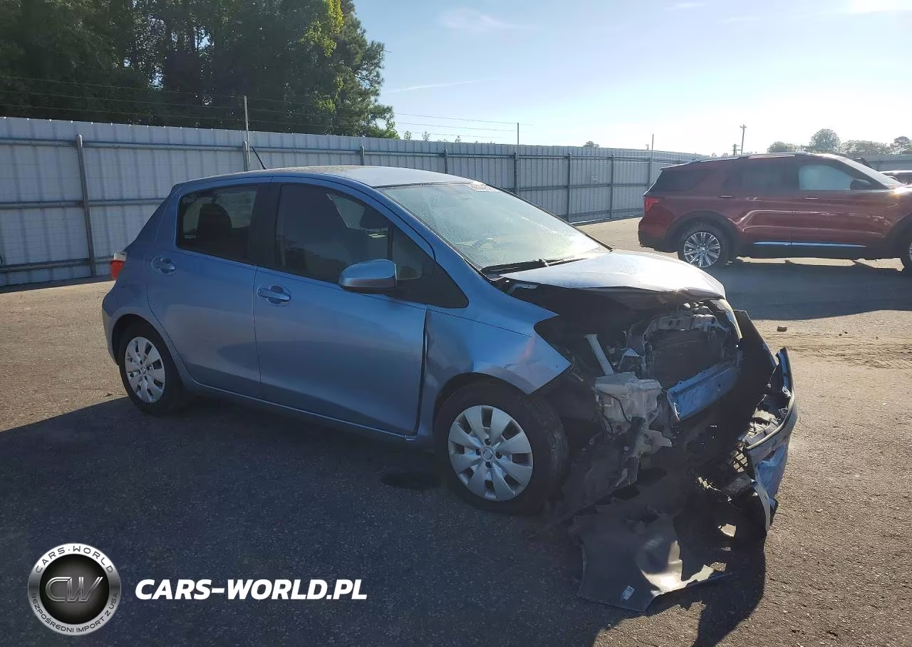 2013 Toyota Yaris 5-Door L VIN:JTDKTUD35DD548246 - 4
