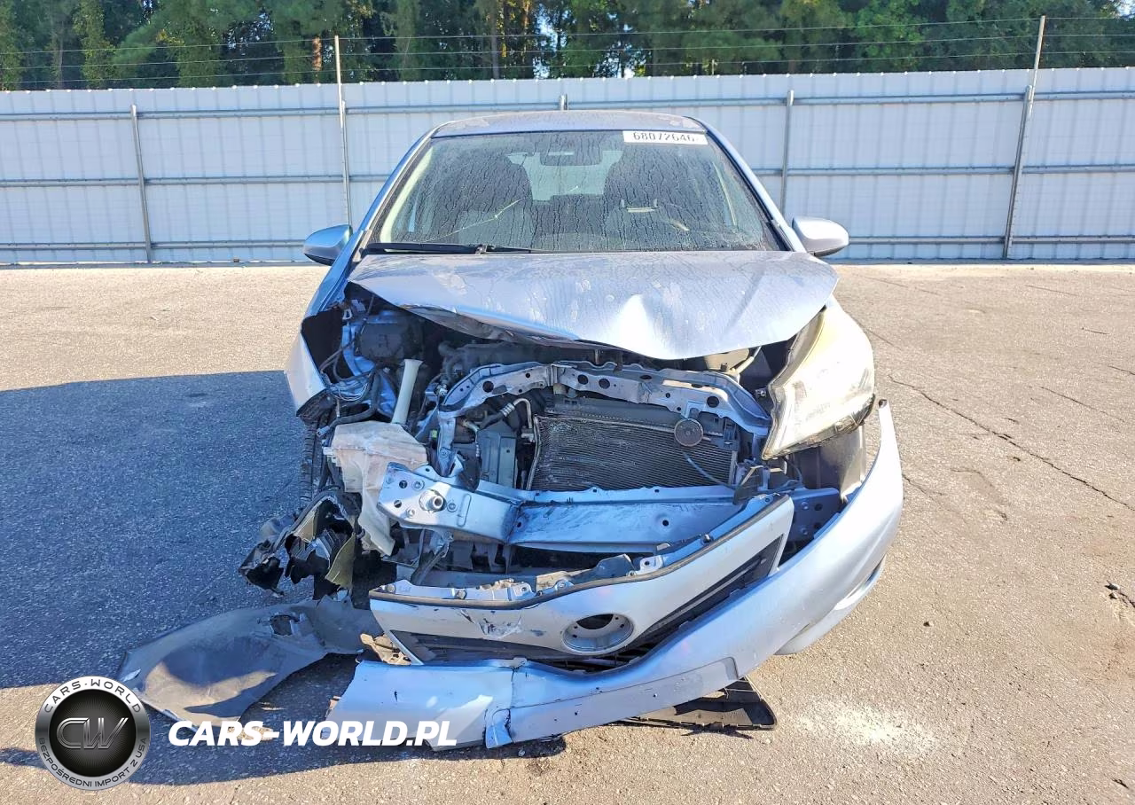 2013 Toyota Yaris 5-Door L VIN:JTDKTUD35DD548246 - 5