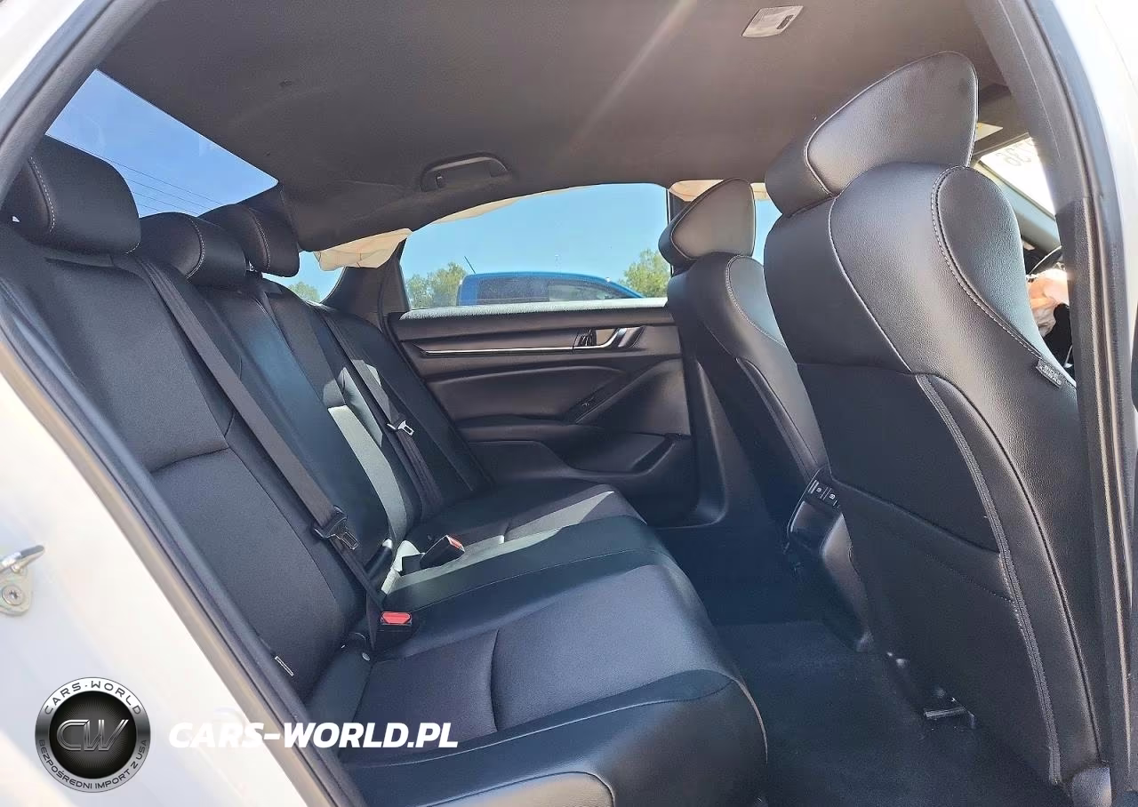 2022 Honda Accord Sport VIN:1HGCV1F33NA110002 - 10