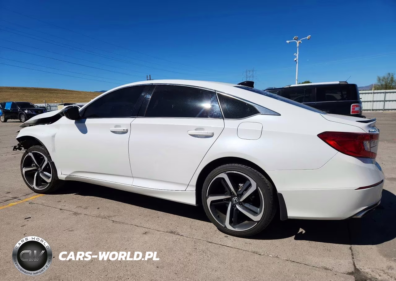 2022 Honda Accord Sport VIN:1HGCV1F33NA110002 - 2