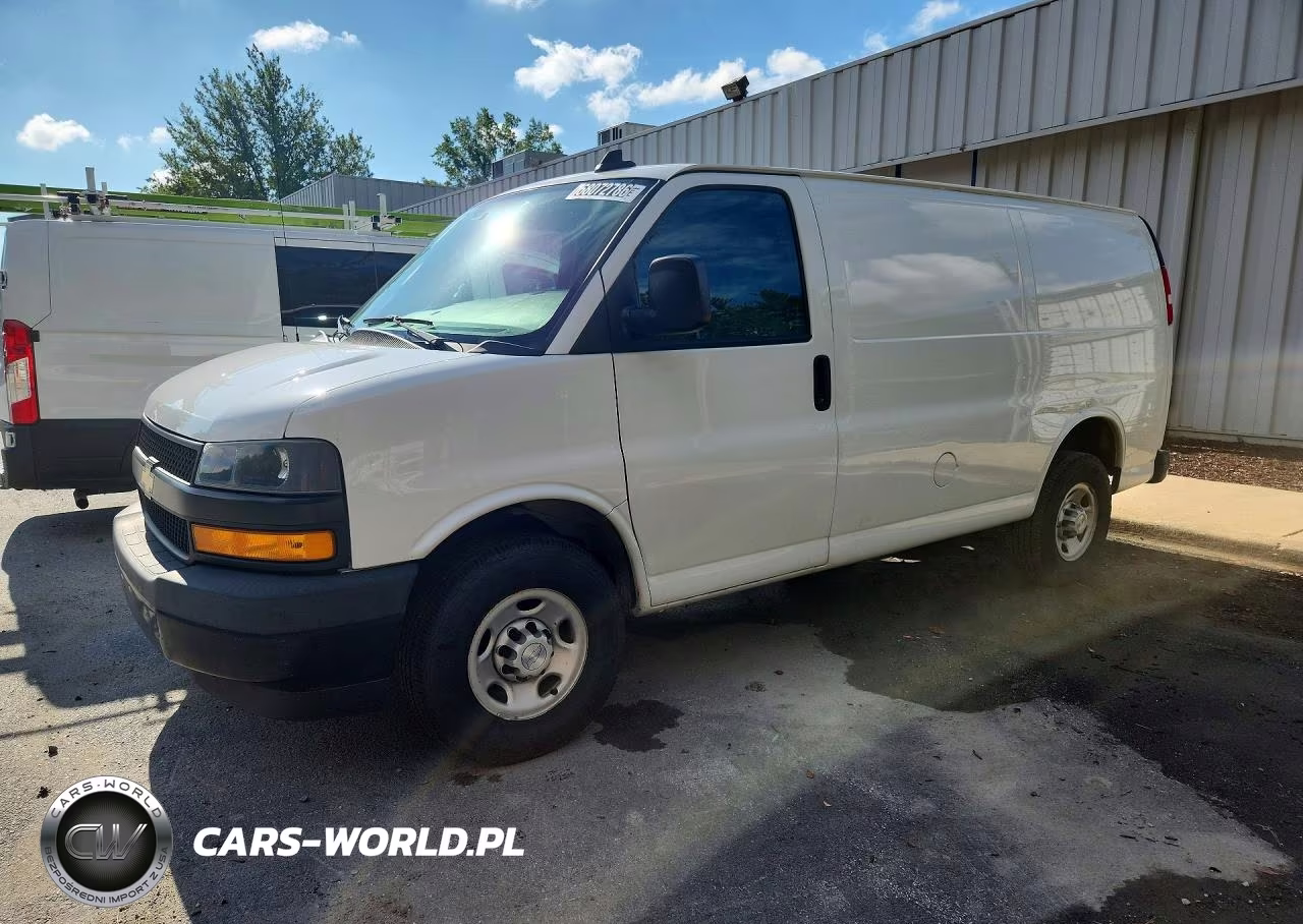 2019 Chevrolet Express G2500 VIN:1GCWGAFP3K1361090 - 1