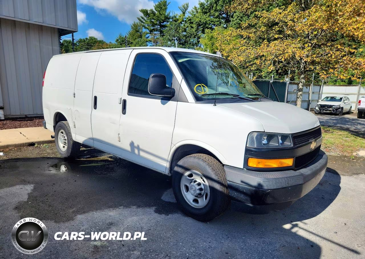 2019 Chevrolet Express G2500 VIN:1GCWGAFP3K1361090 - 4