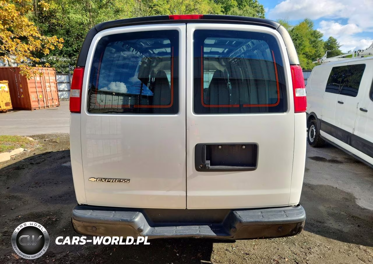 2019 Chevrolet Express G2500 VIN:1GCWGAFP3K1361090 - 6