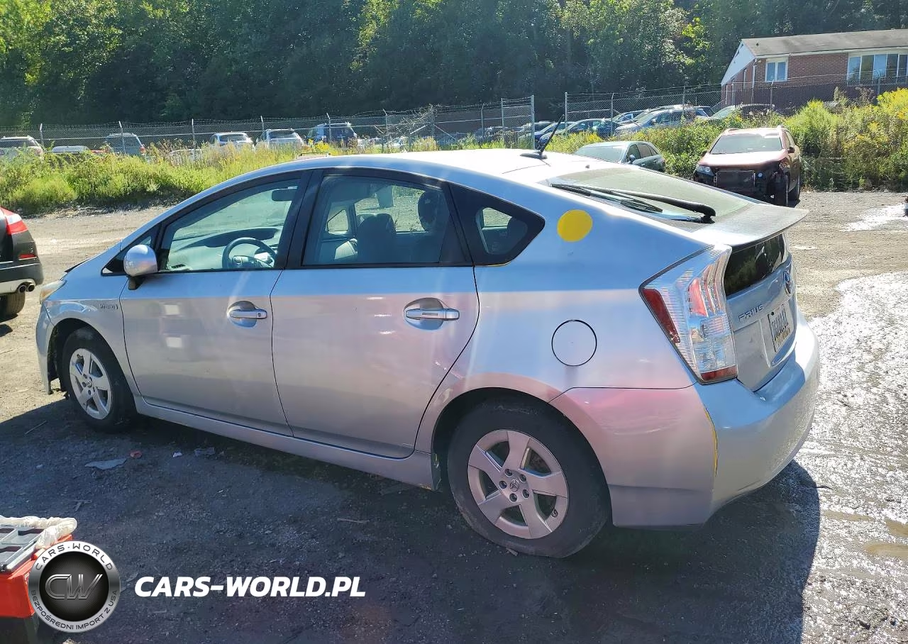 2011 Toyota Prius Two VIN:JTDKN3DU6B0291812 - 2