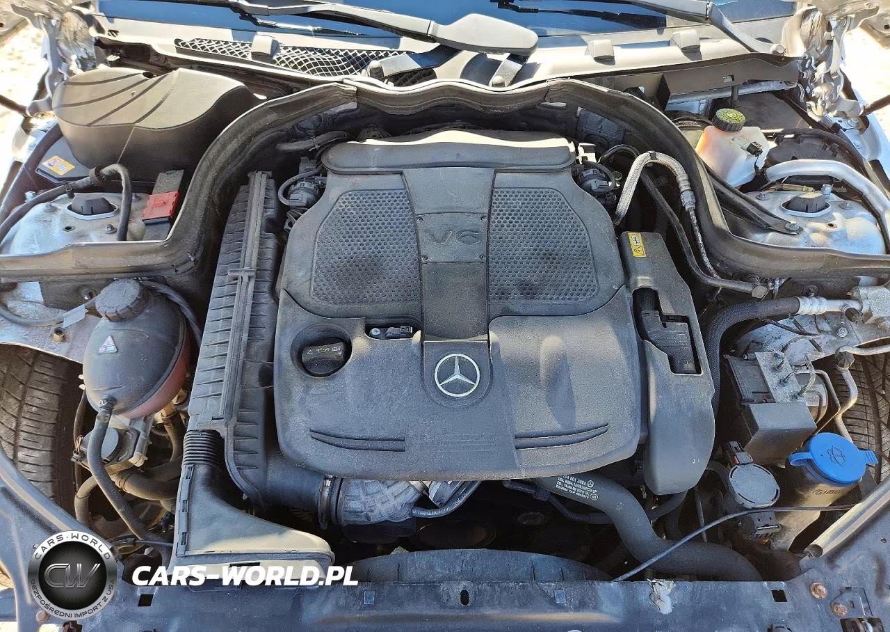 2013 Mercedes-Benz C 300 4Matic VIN:WDDGF8AB4DA782403 - 11