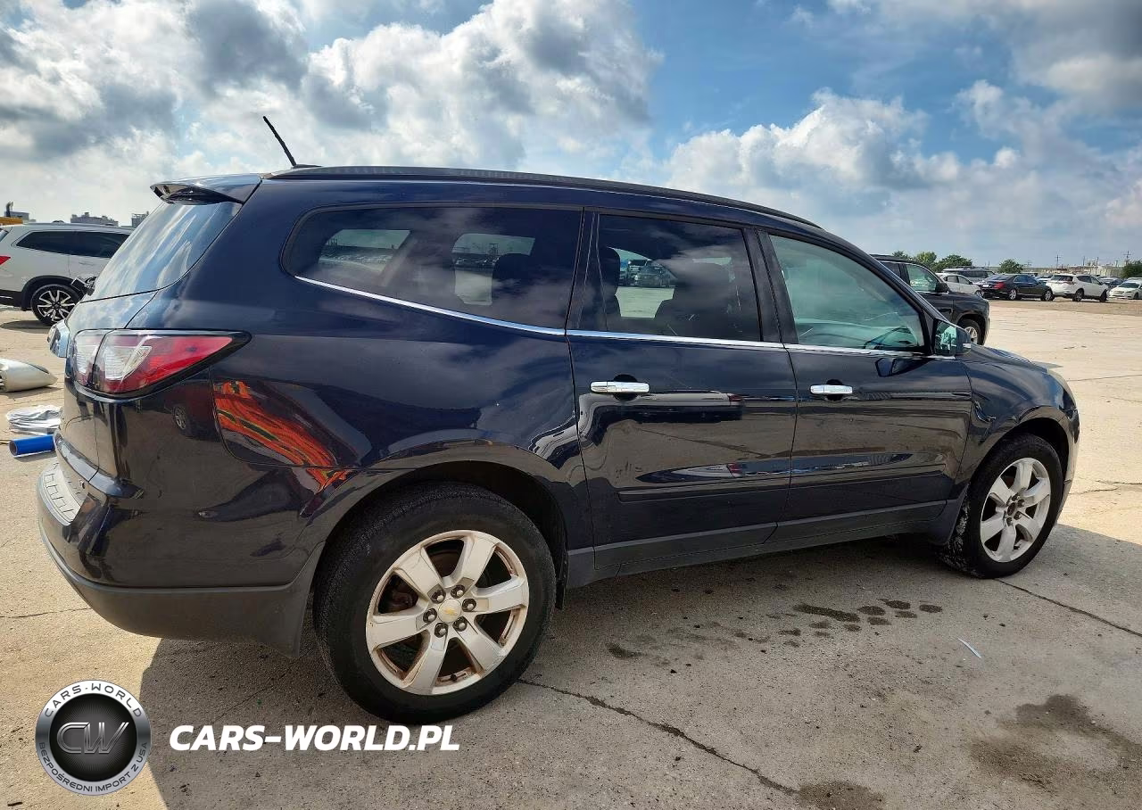 2017 Chevrolet Traverse Lt VIN:1GNKRGKD3HJ105975 - 3