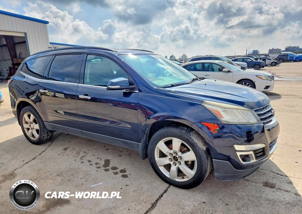 2017 Chevrolet Traverse Lt VIN:1GNKRGKD3HJ105975 - 4