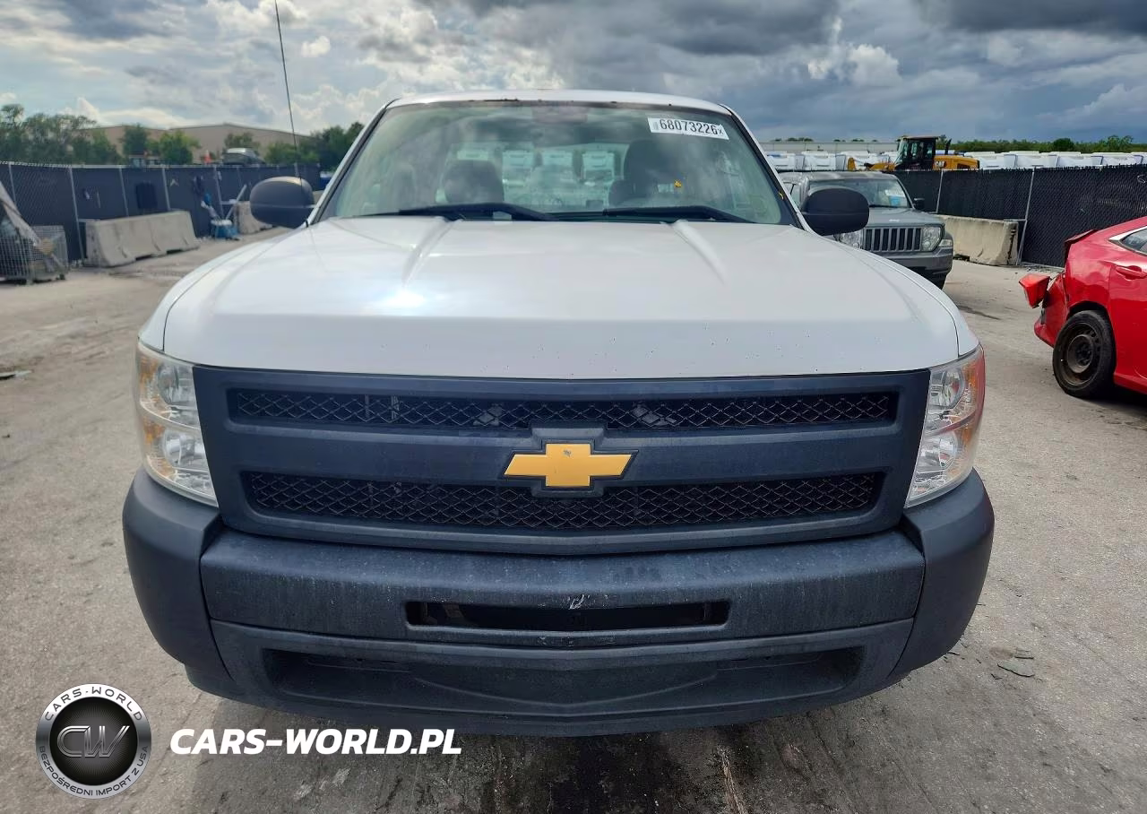 2012 Chevrolet Silverado C1500 VIN:1GCRCPE08CZ107703 - 5