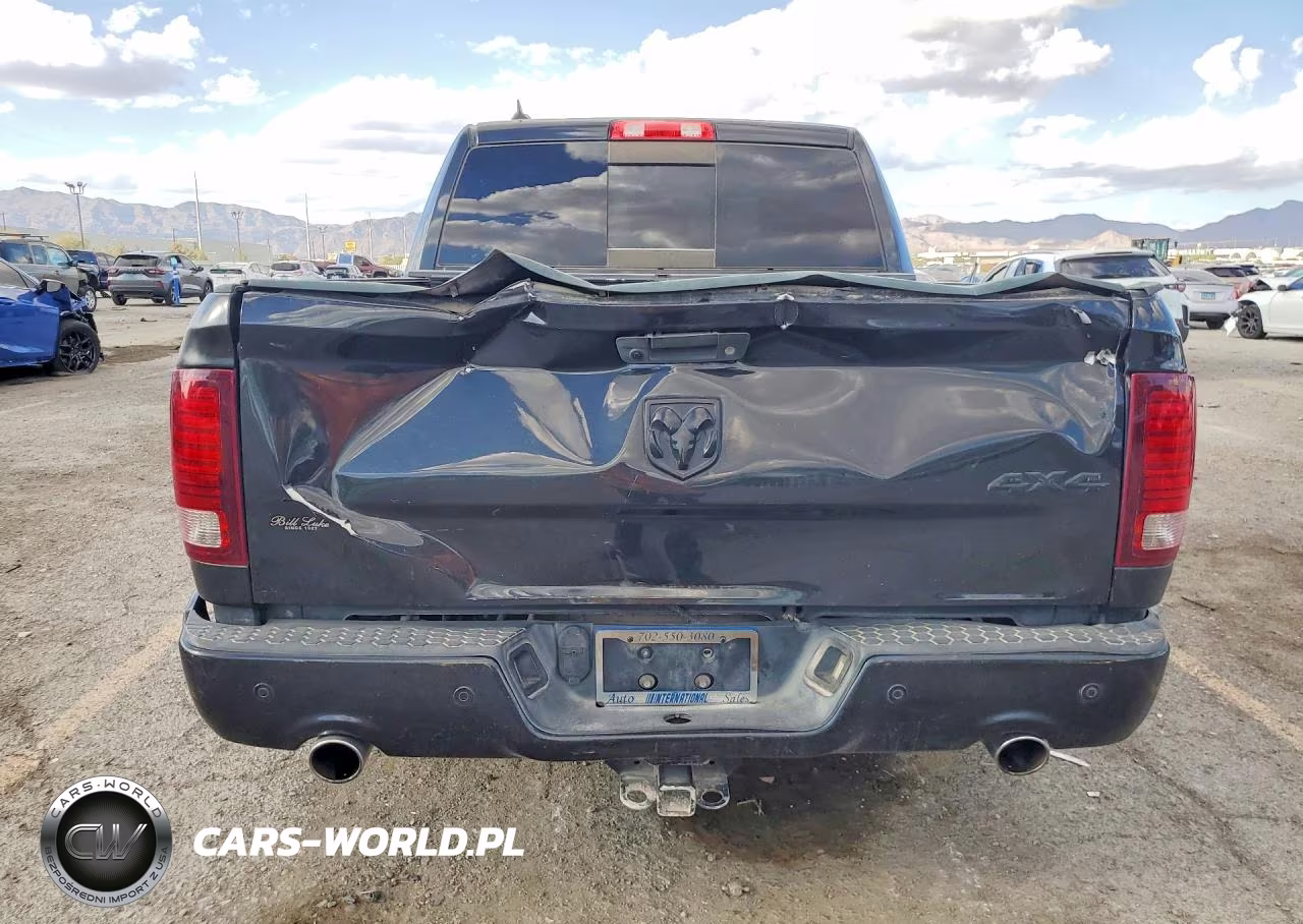 2017 Ram 1500 Sport VIN:1C6RR7MT5HS572649 - 6