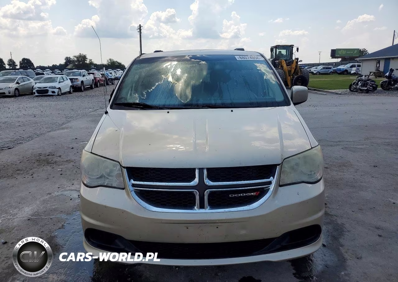 2013 Dodge Grand Caravan Sxt VIN:2C4RDGCG4DR538791 - 5