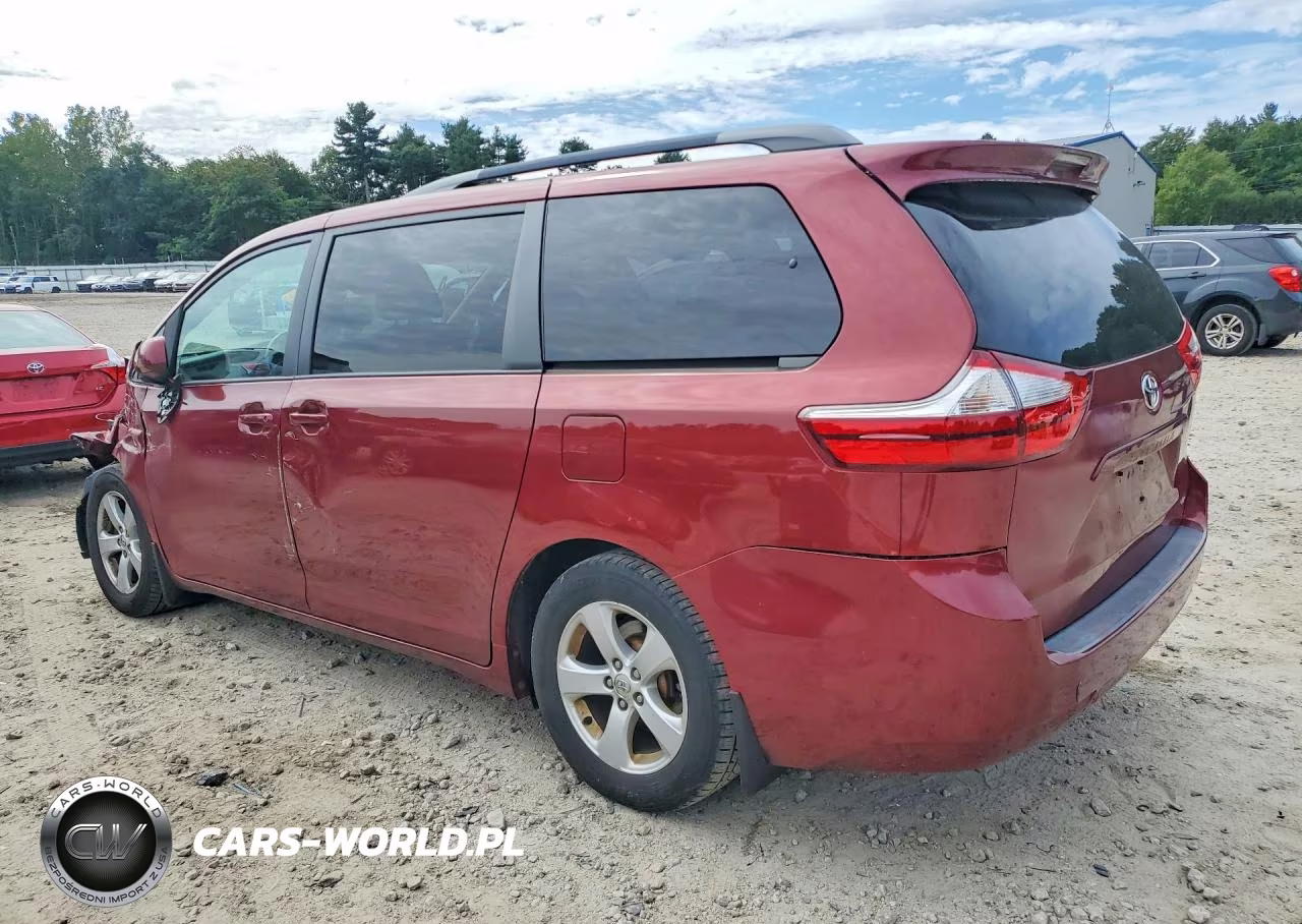 2015 Toyota Sienna Le VIN:5TDKK3DC5FS653387 - 2