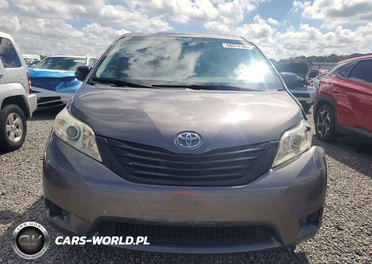 2014 Toyota Sienna L 7-Passenger VIN:5TDZK3DC4ES446163 - 5