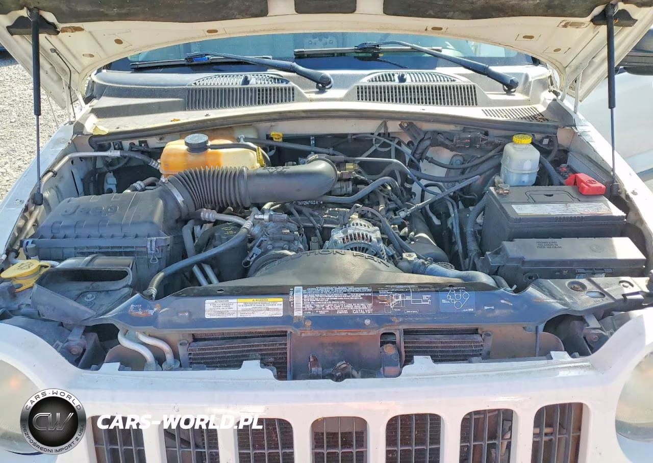 2005 Jeep Liberty Sport VIN:1J4GL48K05W634989 - 12