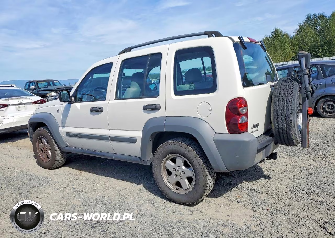 2005 Jeep Liberty Sport VIN:1J4GL48K05W634989 - 2