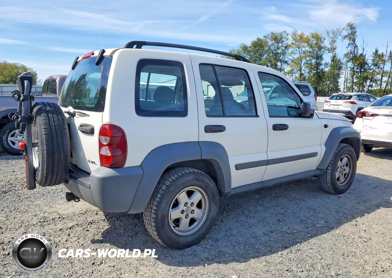 2005 Jeep Liberty Sport VIN:1J4GL48K05W634989 - 3