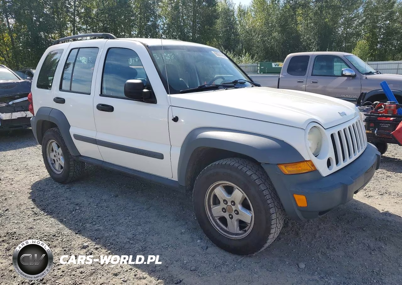 2005 Jeep Liberty Sport VIN:1J4GL48K05W634989 - 4
