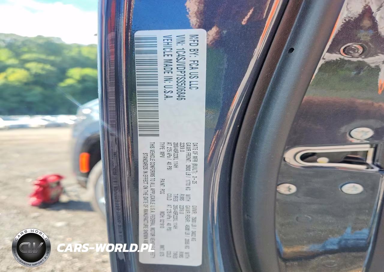 2025 Jeep Wagoneer Series Iii VIN:1C4SJVDP7SS506846 - 13