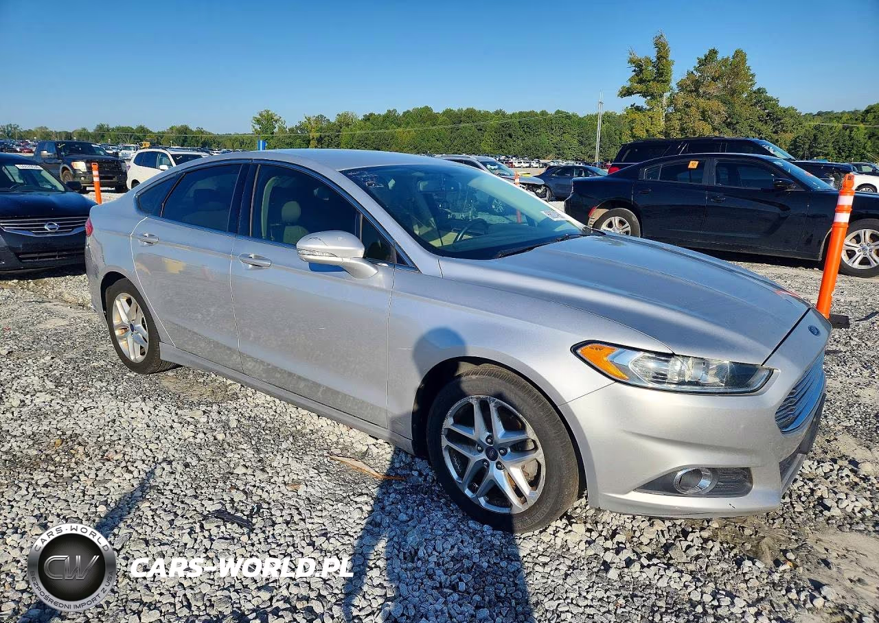 2013 Ford Fusion Se VIN:3FA6P0HR2DR318237 - 4