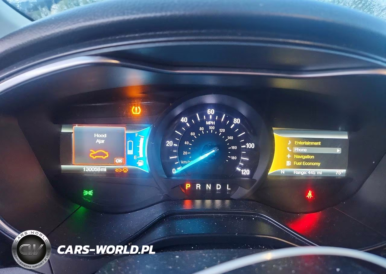 2019 Ford Fusion Titanium VIN:3FA6P0RU6KR110653 - 9