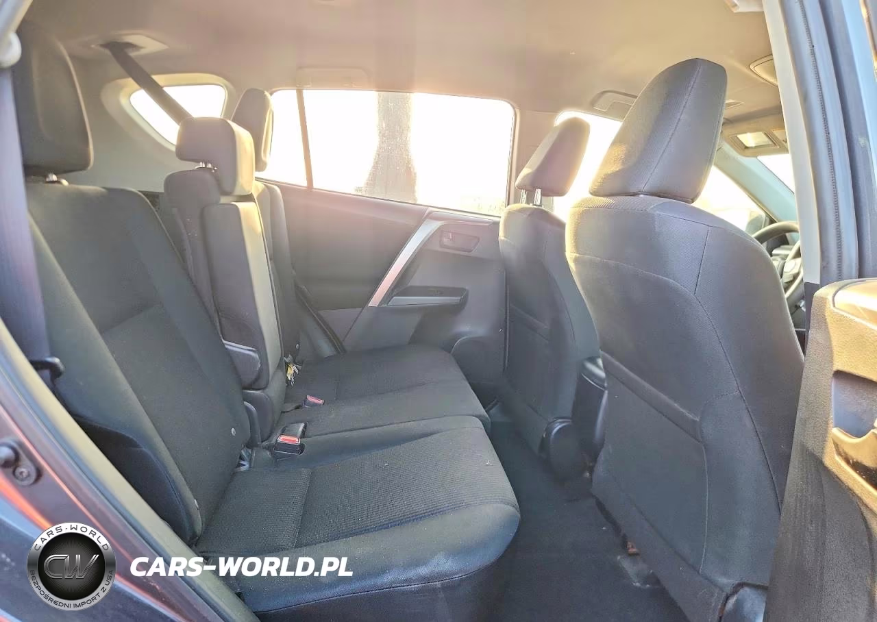 2018 Toyota Rav4 Le VIN:JTMZFREV2JD129768 - 10