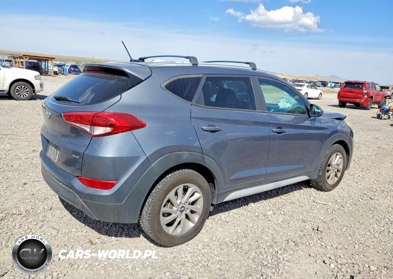 2017 Hyundai Tucson Se VIN:KM8J3CA42HU412306 - 3