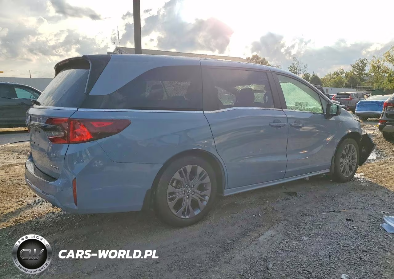 2025 Honda Odyssey Touring VIN:5FNRL6H84SB043949 - 3