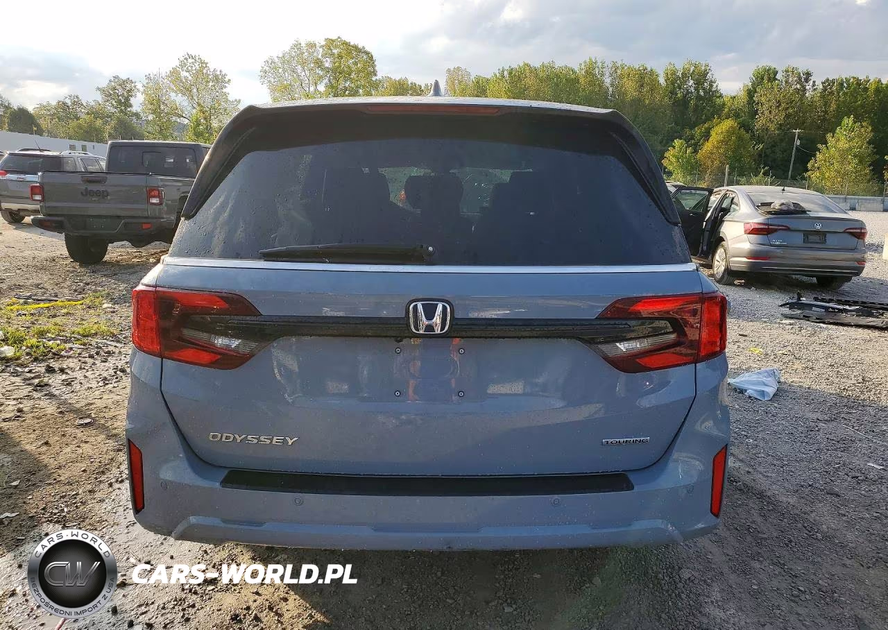 2025 Honda Odyssey Touring VIN:5FNRL6H84SB043949 - 6