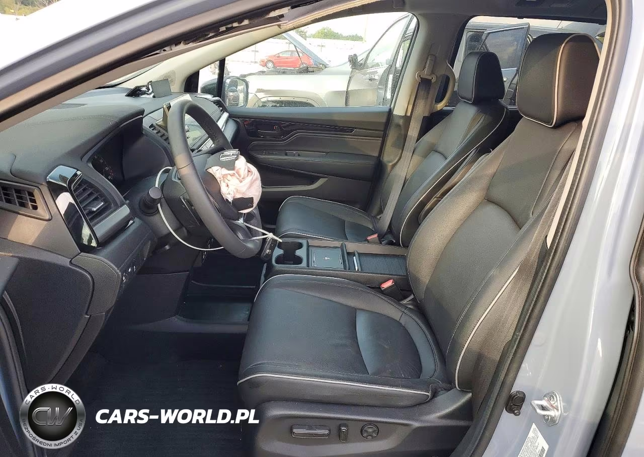 2025 Honda Odyssey Touring VIN:5FNRL6H84SB043949 - 7