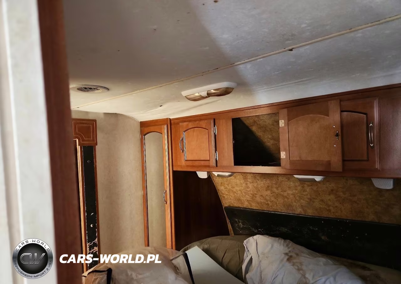 2014 Forest River Freedom Express Camper VIN:5ZT2FEWB3EA012513 - 6
