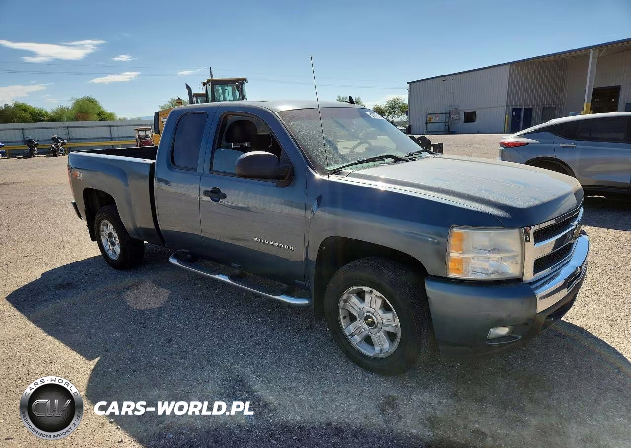2011 Chevrolet Silverado K1500 Lt VIN:1GCRKSE36BZ245982 - 4