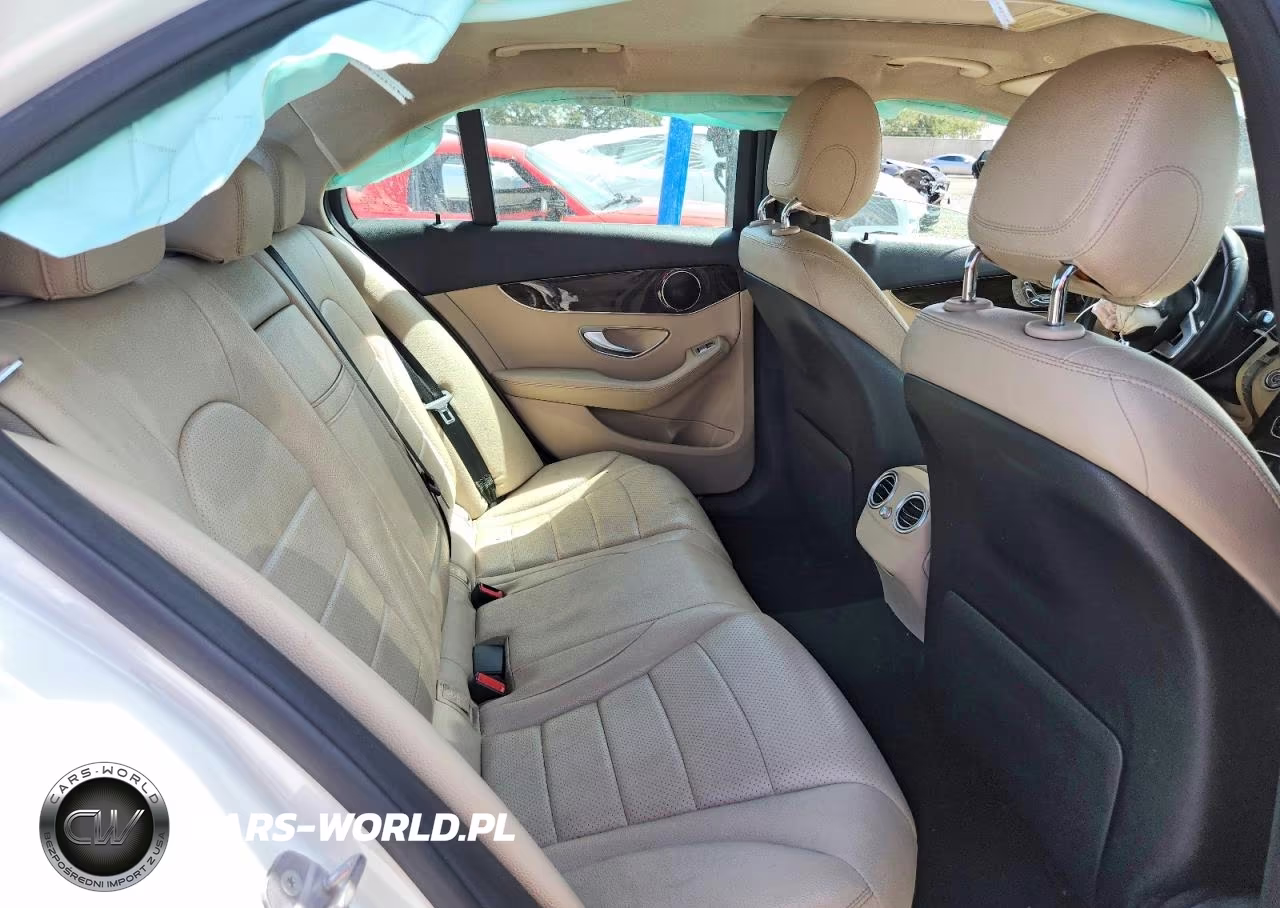2019 Mercedes-Benz C 300 VIN:55SWF8DB6KU283722 - 10