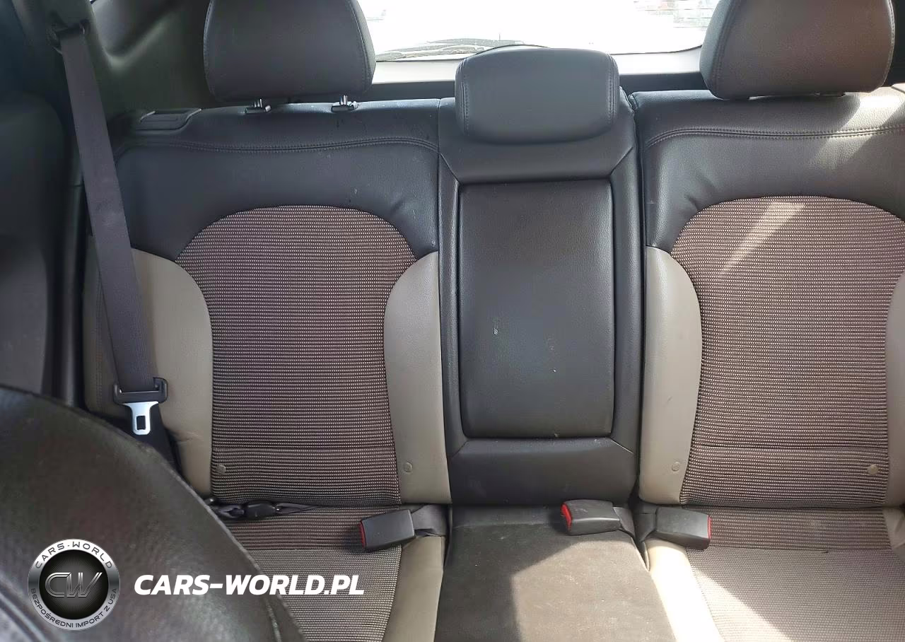 2011 Hyundai Tucson Gls VIN:KM8JU3AC6BU246688 - 10