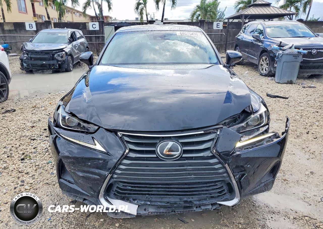 2017 Lexus Is 200T VIN:JTHBA1D2XH5061473 - 5