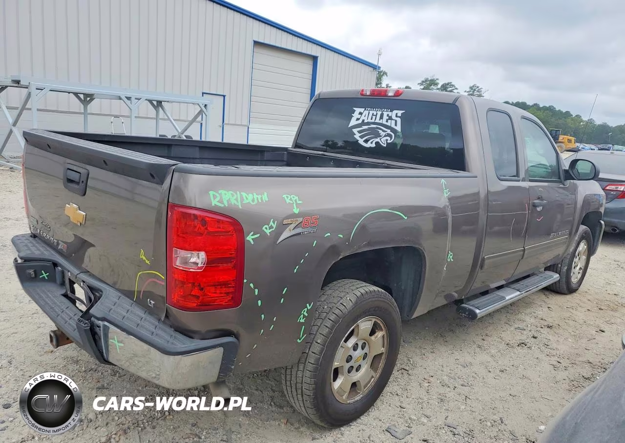 2012 Chevrolet Silverado C1500 Lt VIN:1GCRCSE02CZ275906 - 3