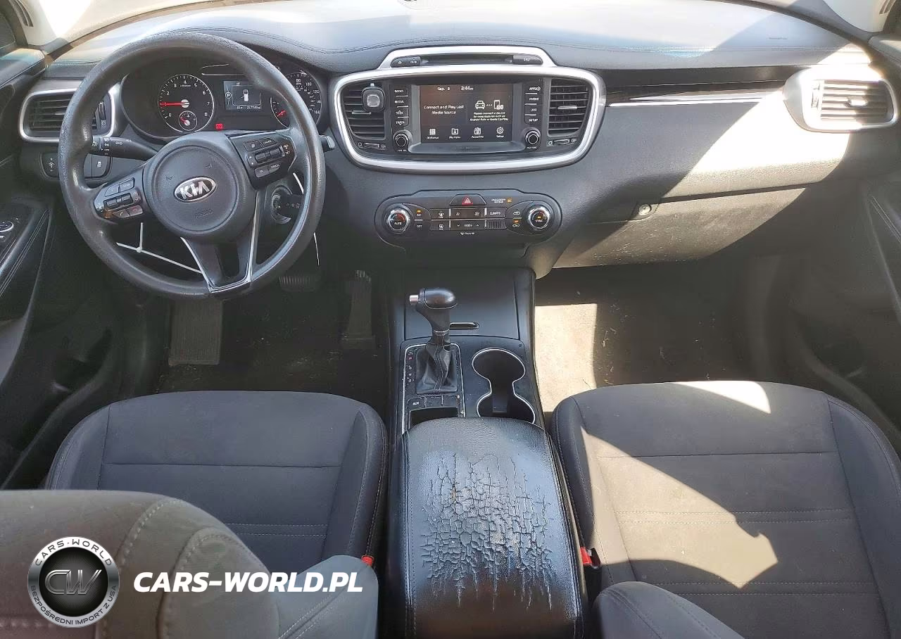 2018 Kia Sorento Lx VIN:5XYPG4A3XJG424114 - 8