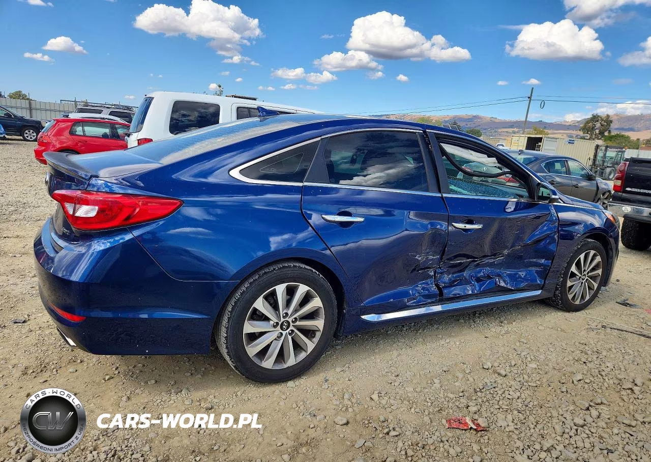 2017 Hyundai Sonata Sport VIN:5NPE34AF4HH486981 - 3