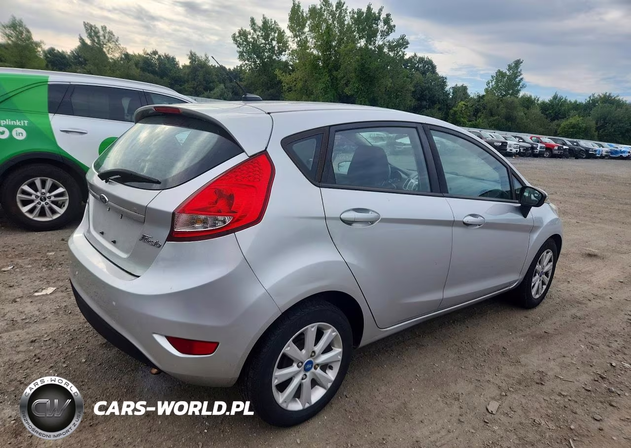 2013 Ford Fiesta Se VIN:3FADP4EJ0DM120122 - 3