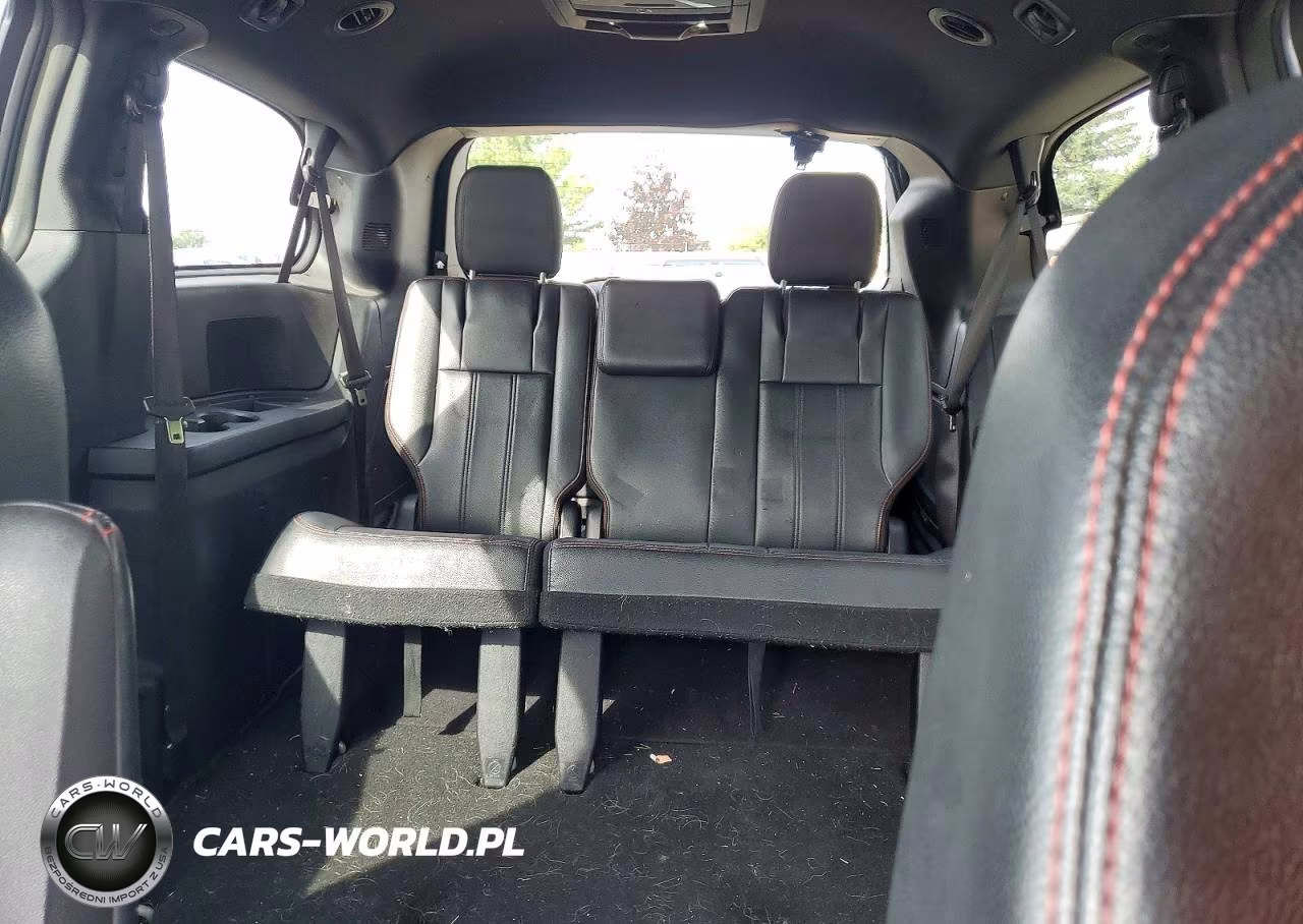 2019 Dodge Grand Caravan Gt VIN:2C4RDGEG2KR630847 - 10