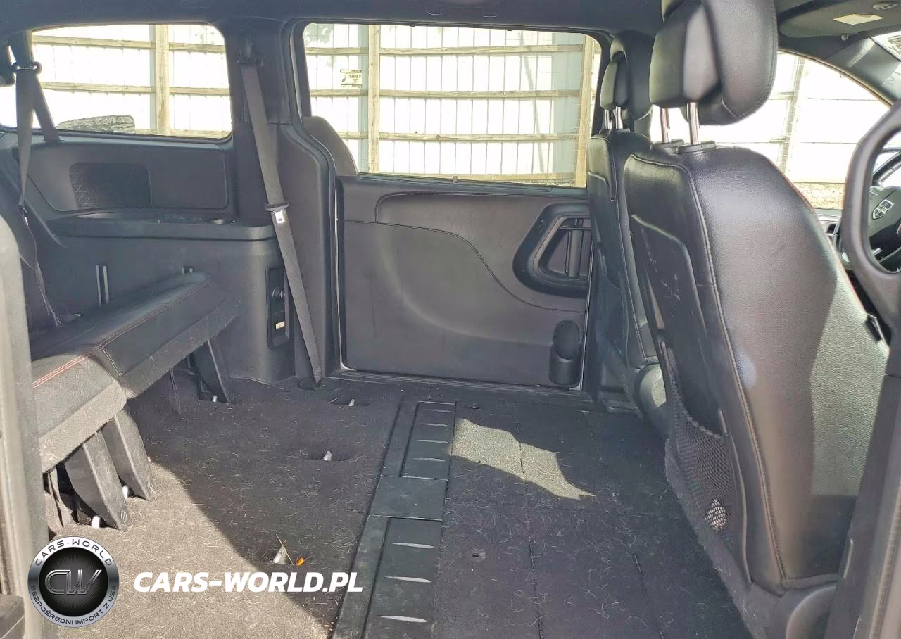 2019 Dodge Grand Caravan Gt VIN:2C4RDGEG2KR630847 - 11