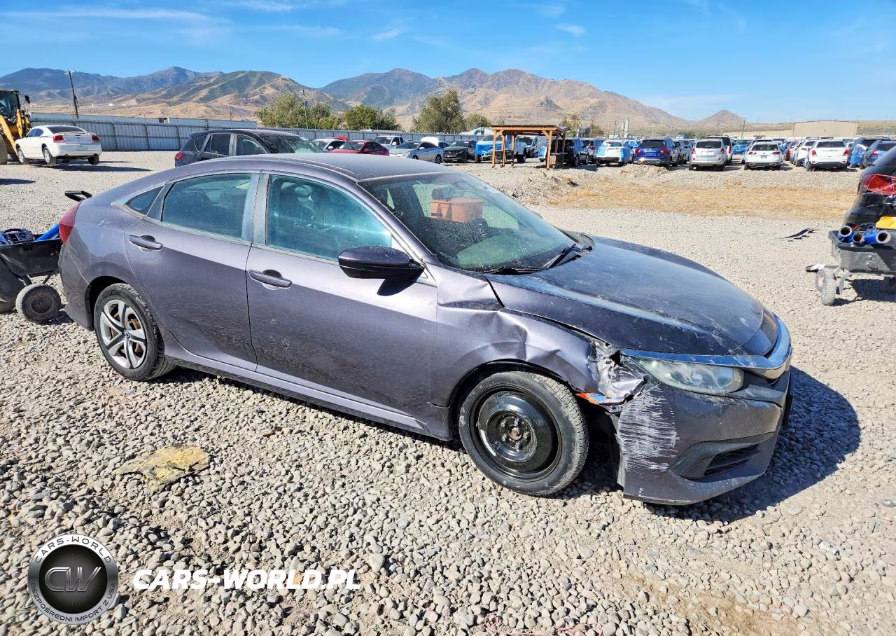 2018 Honda Civic Lx VIN:2HGFC2F59JH562218 - 4