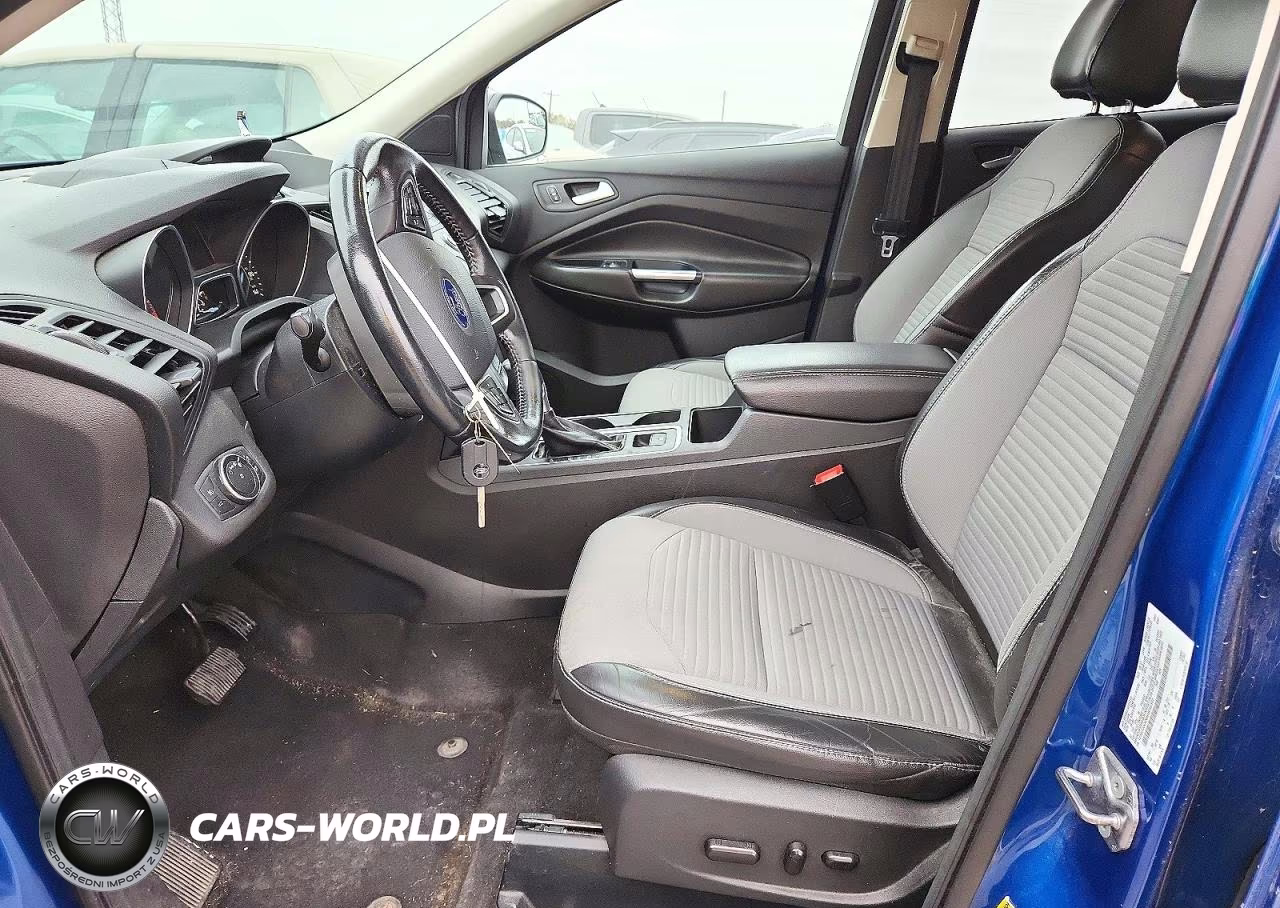 2017 Ford Escape Se VIN:1FMCU0GD6HUE92107 - 7