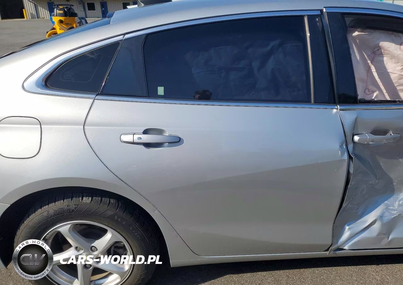 2018 Chevrolet Malibu Ls VIN:1G1ZB5ST5JF242991 - 10