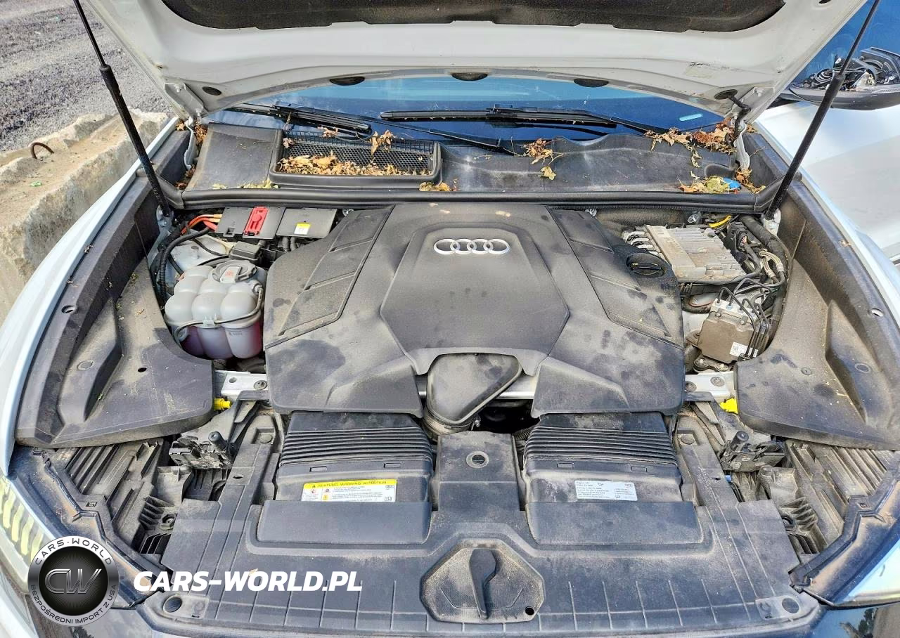 2019 Audi Q8 Premium Plus S-Line VIN:WA1EVAF16KD034012 - 12