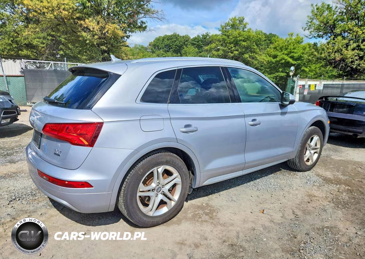 2018 Audi Q5 Premium Plus VIN:WA1BNAFY7J2019092 - 3