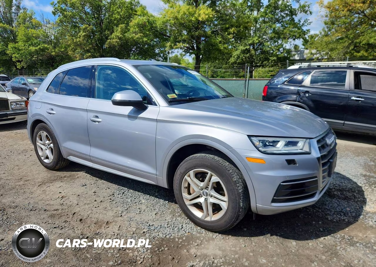 2018 Audi Q5 Premium Plus VIN:WA1BNAFY7J2019092 - 4