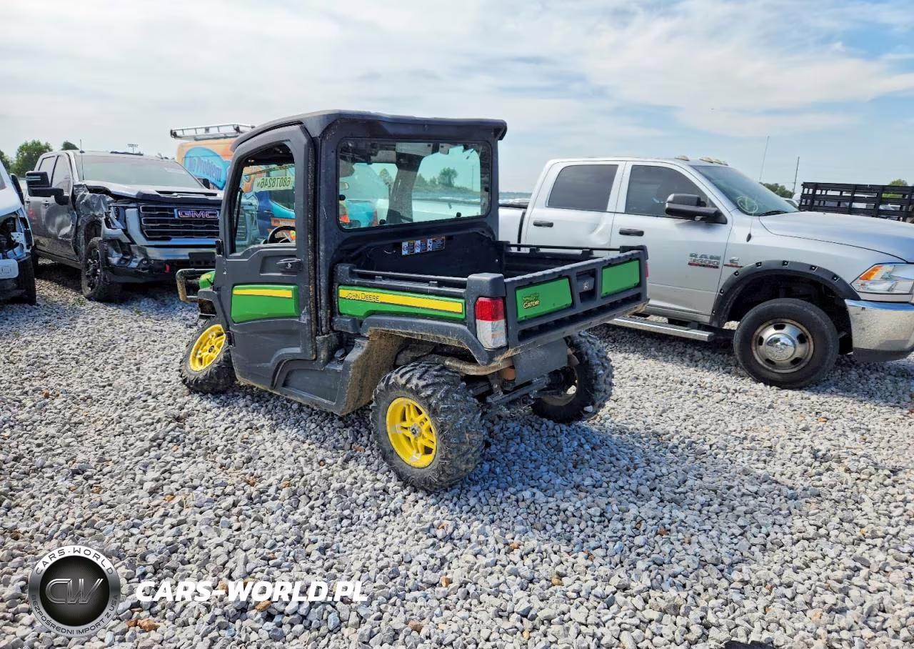 2019 John Deere Xuv835M Utility Vehicle VIN:1M0835MDPKM021642 - 3