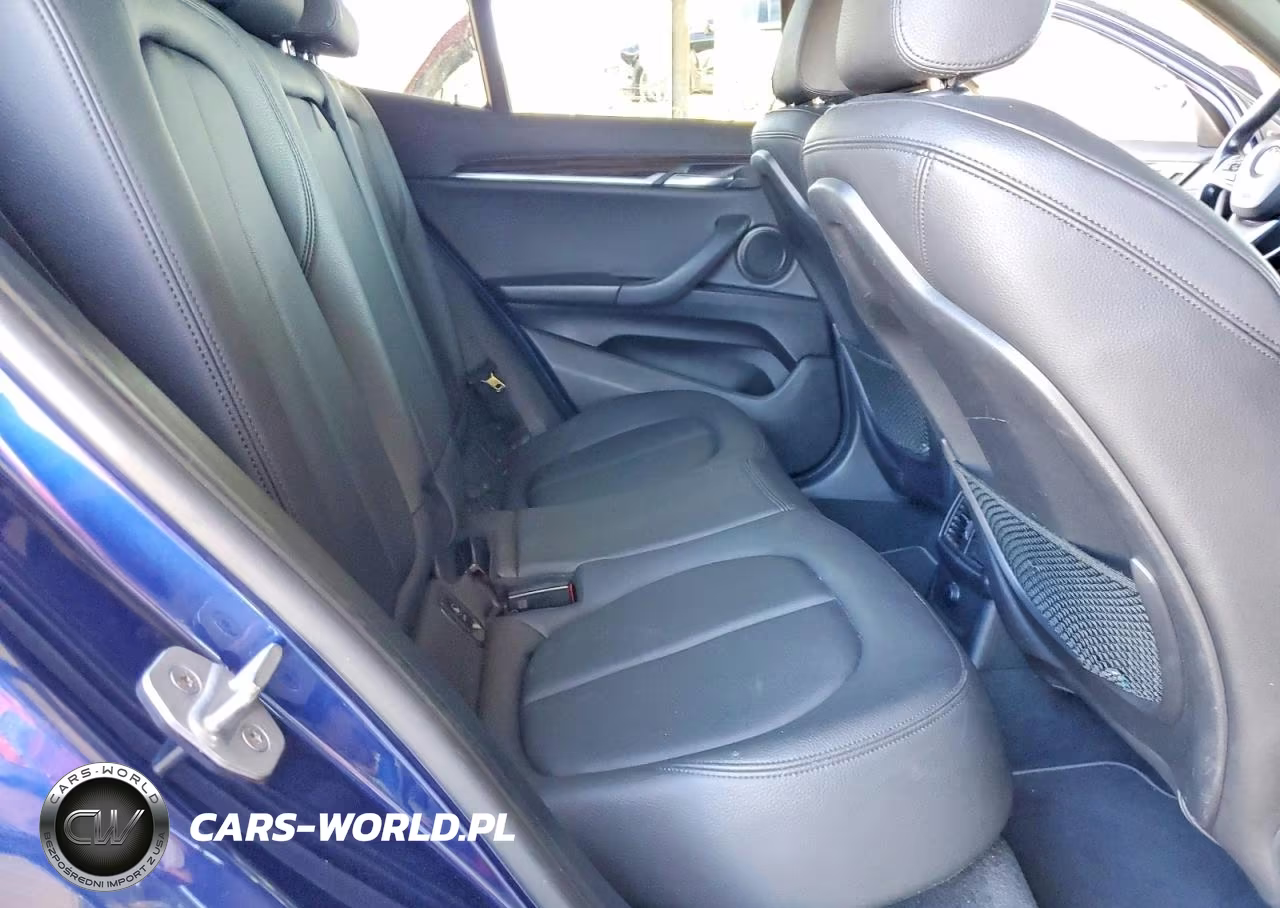 2018 BMW X2 xDrive28I VIN:WBXYJ5C36JEF69657 - 10